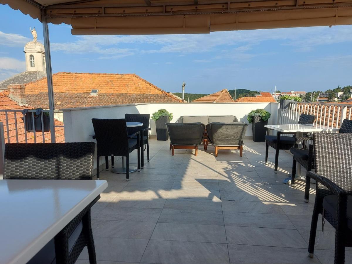 Guest House Korunic كورتْشولا المظهر الخارجي الصورة